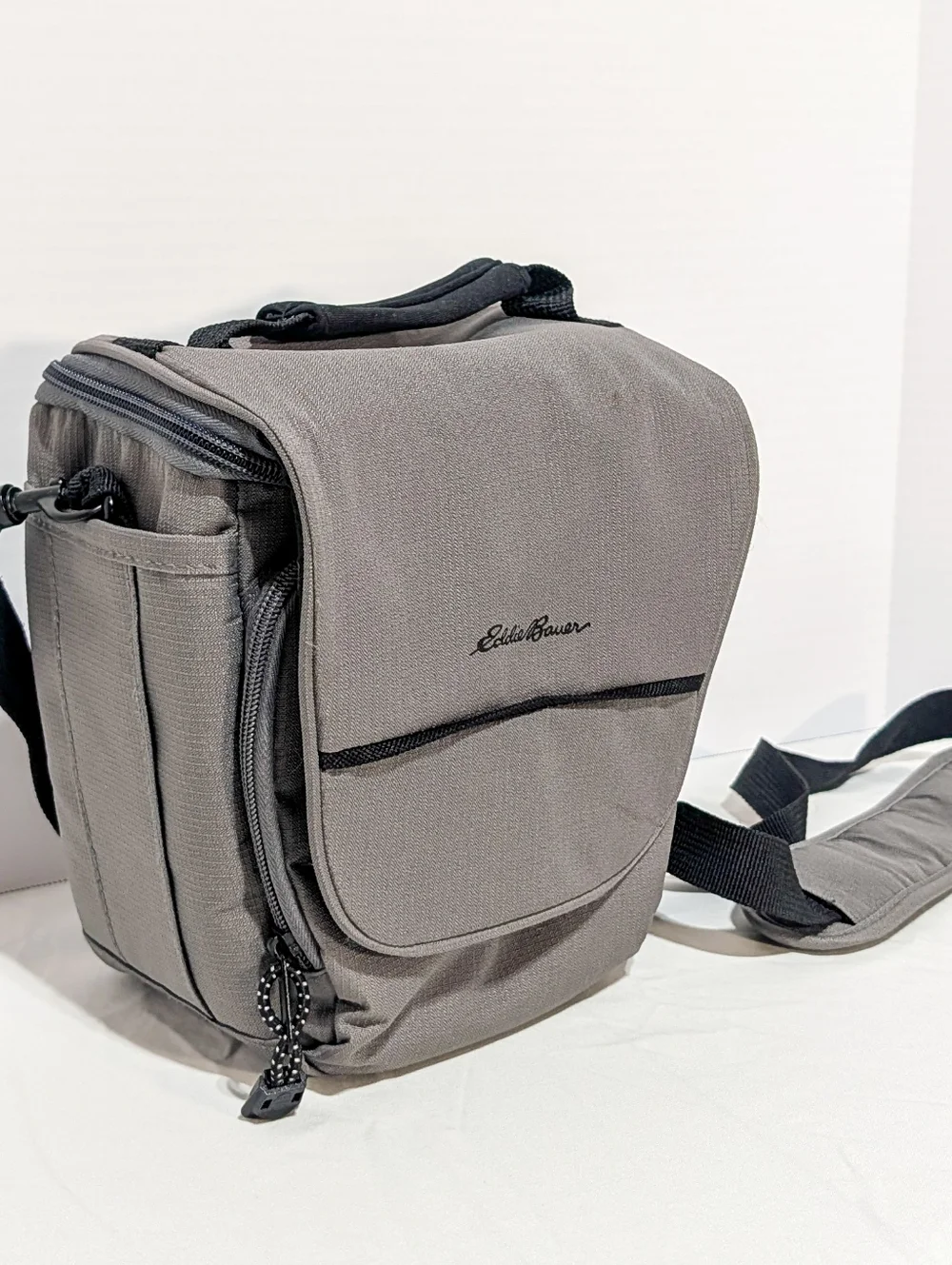 Eddie Bauer Grey Padded Camera Bag Crossbody